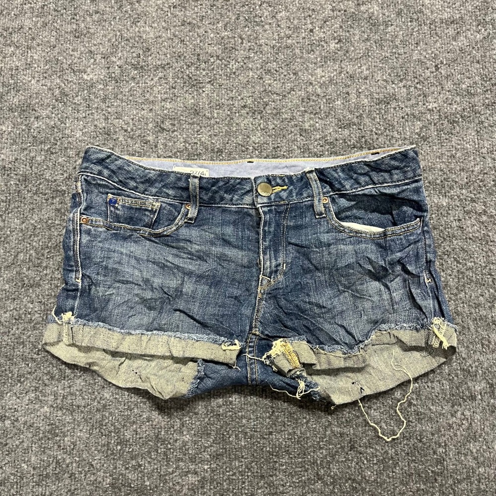 Gap Denim Shorts Womens Size 27/4 Blue 1969 Curvy Cuffed Raw Hem Casual Jean